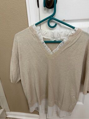 Pinch Cream Layered V‑Neck Knit Top with Ruffled Collar